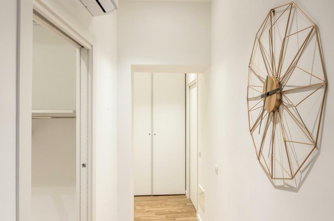 Lovely Rome Apartments - Historic City Center Dış mekan fotoğraf