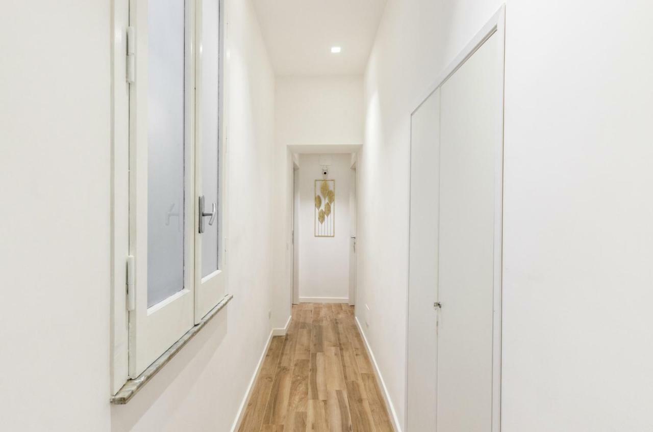 Lovely Rome Apartments - Historic City Center Dış mekan fotoğraf