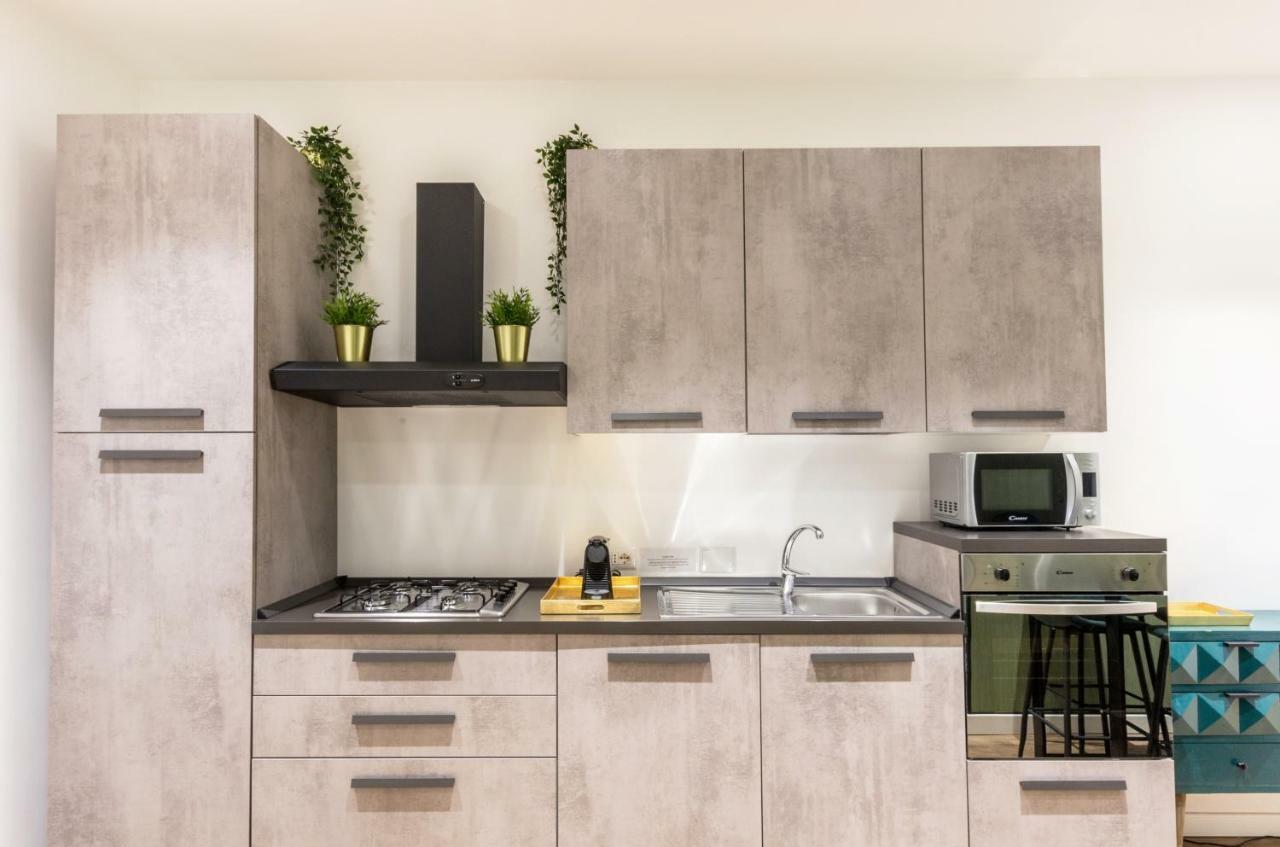 Lovely Rome Apartments - Historic City Center Dış mekan fotoğraf